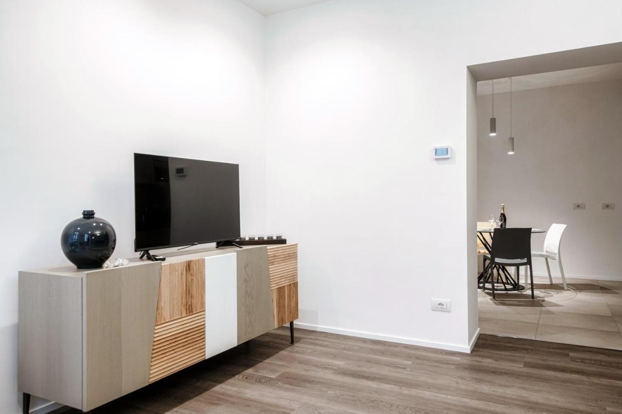 Diaz 67 Life'S Loft - The House Of Travelers Apartment Como Exterior photo