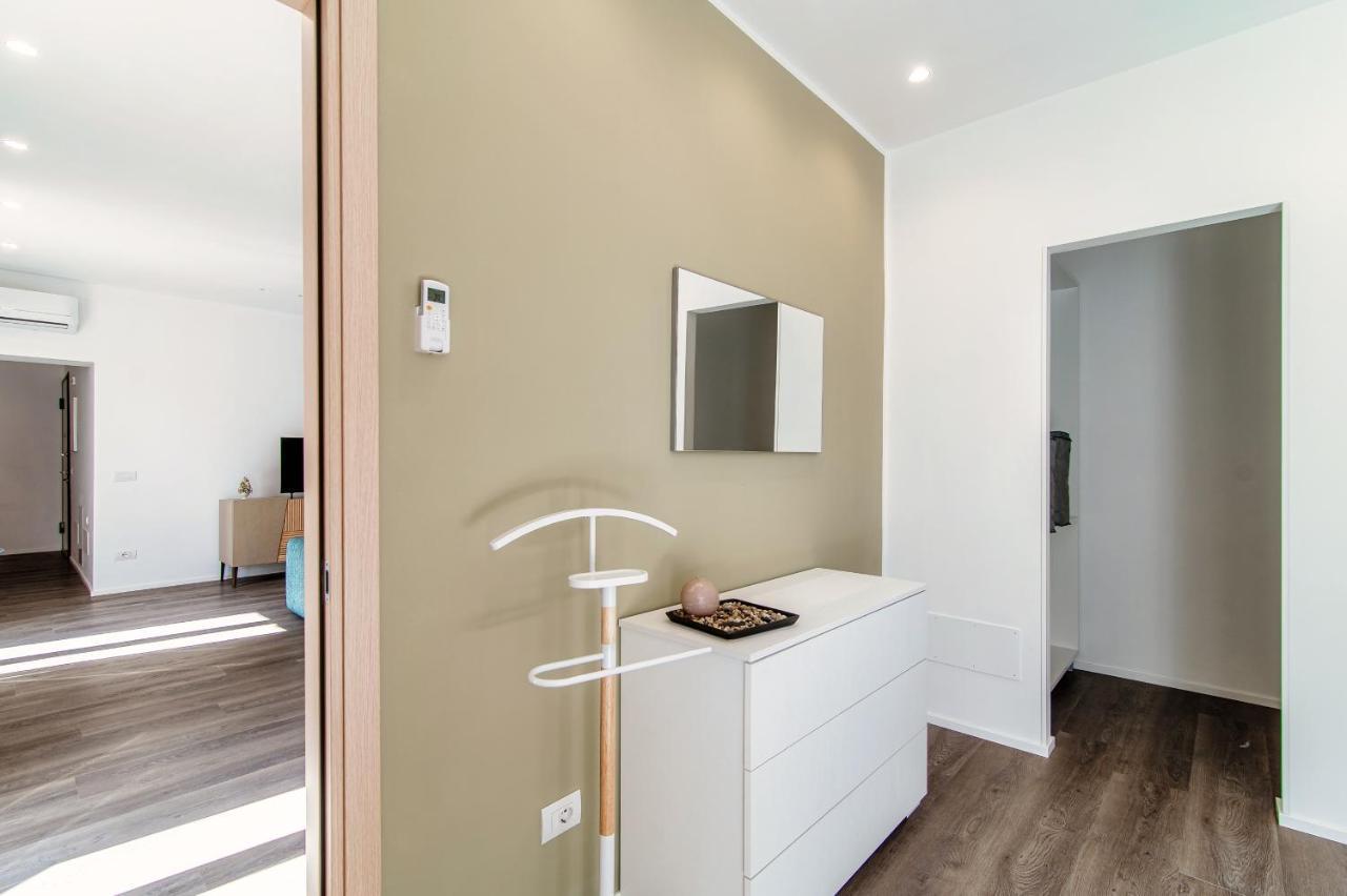 Diaz 67 Life'S Loft - The House Of Travelers Apartment Como Exterior photo